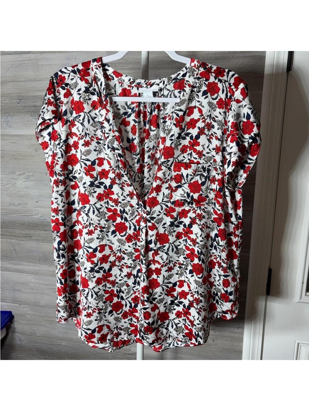 Liz Claiborne Women's Floral Print Blouse, Size Large 984